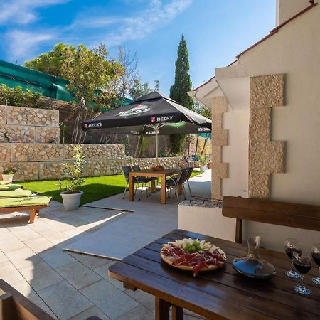 Villa Leoma With Heated Pool Marusici  Kültér fotó