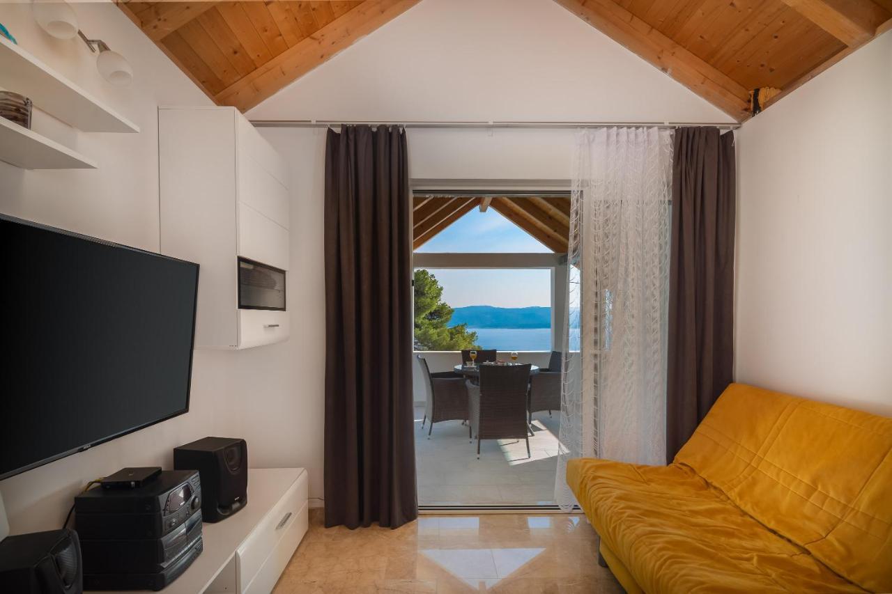 Villa Leoma With Heated Pool Marusici  Kültér fotó